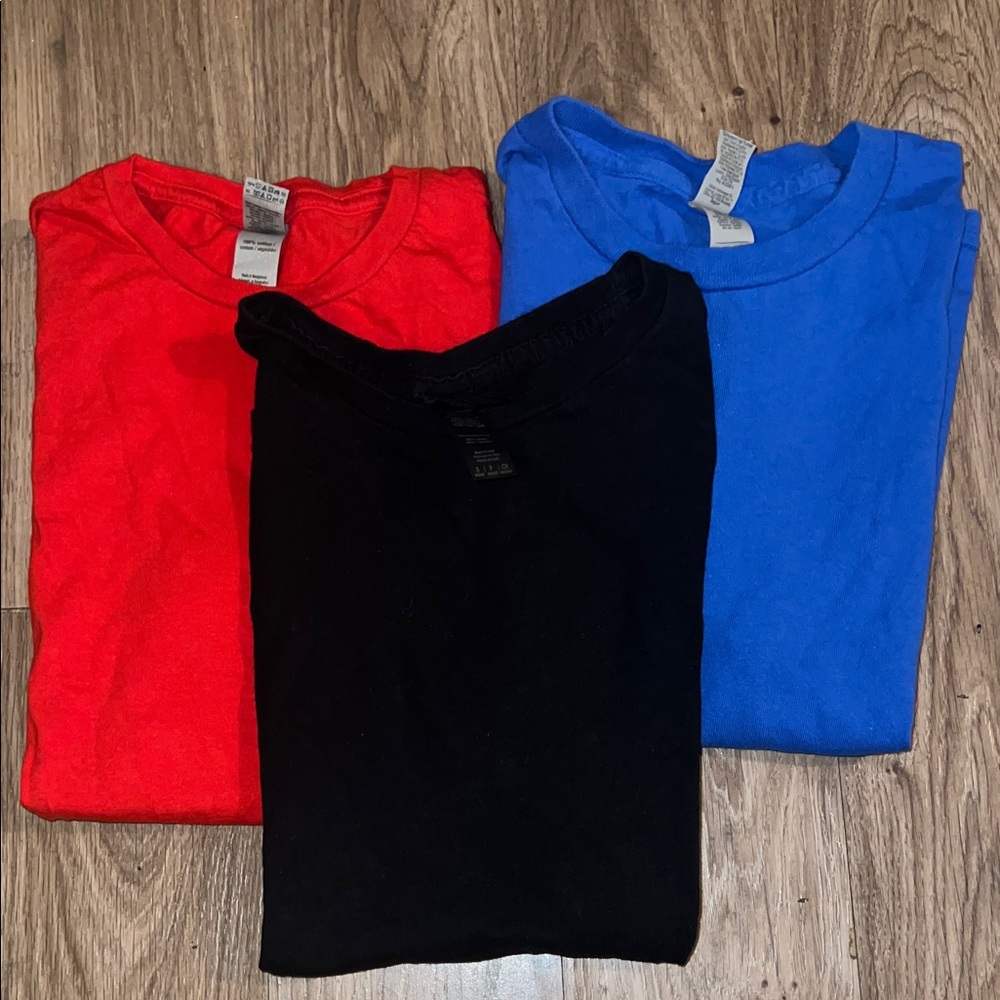 Gildan Red, Black & Blue T-Shirt Set